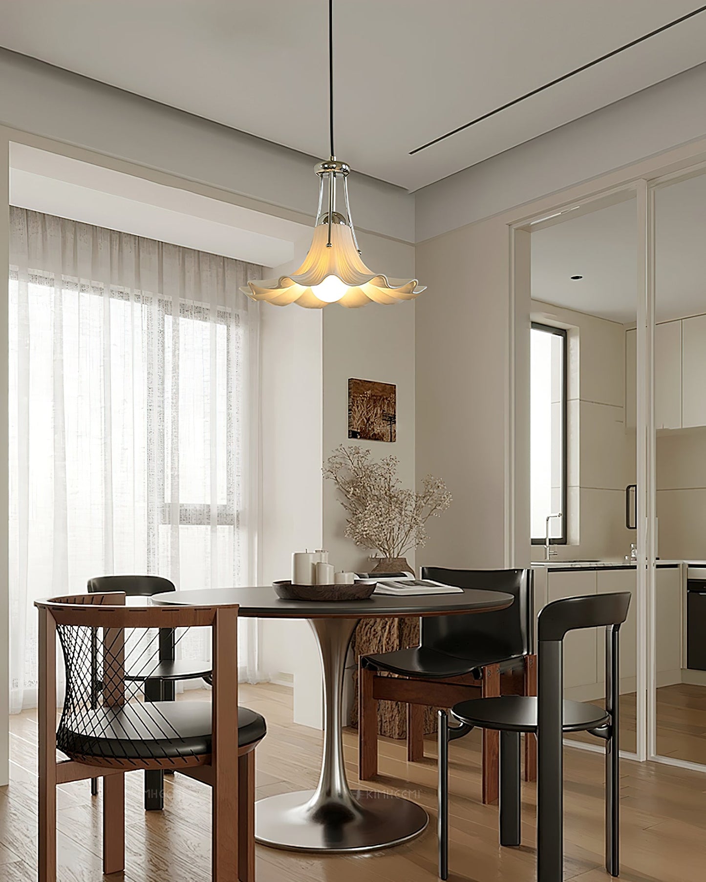 Petalia Pendant Light