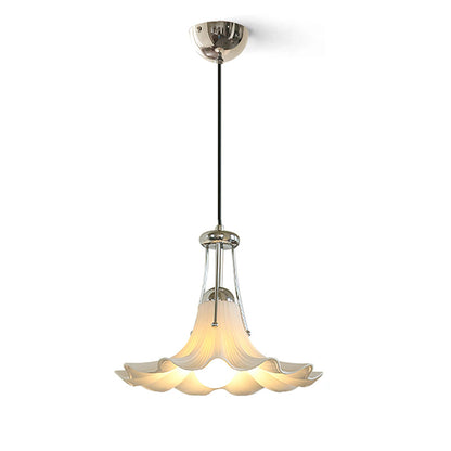 Petalia Pendant Light