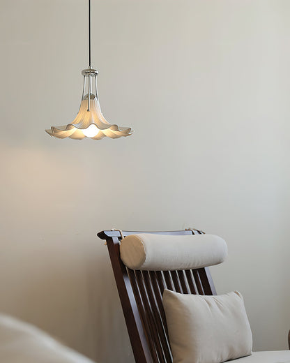 Petalia Pendant Light