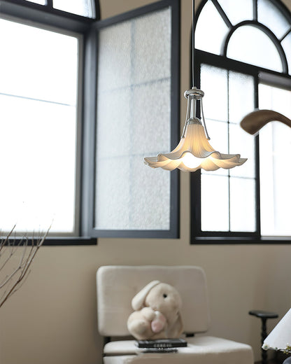 Petalia Pendant Light