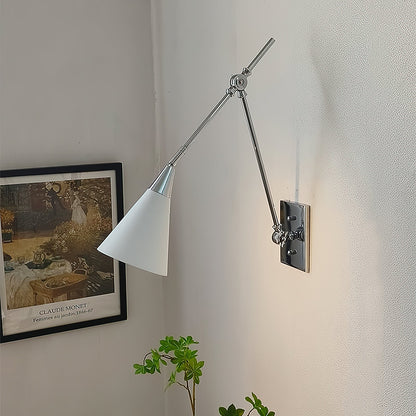 Magari Wall Lamp