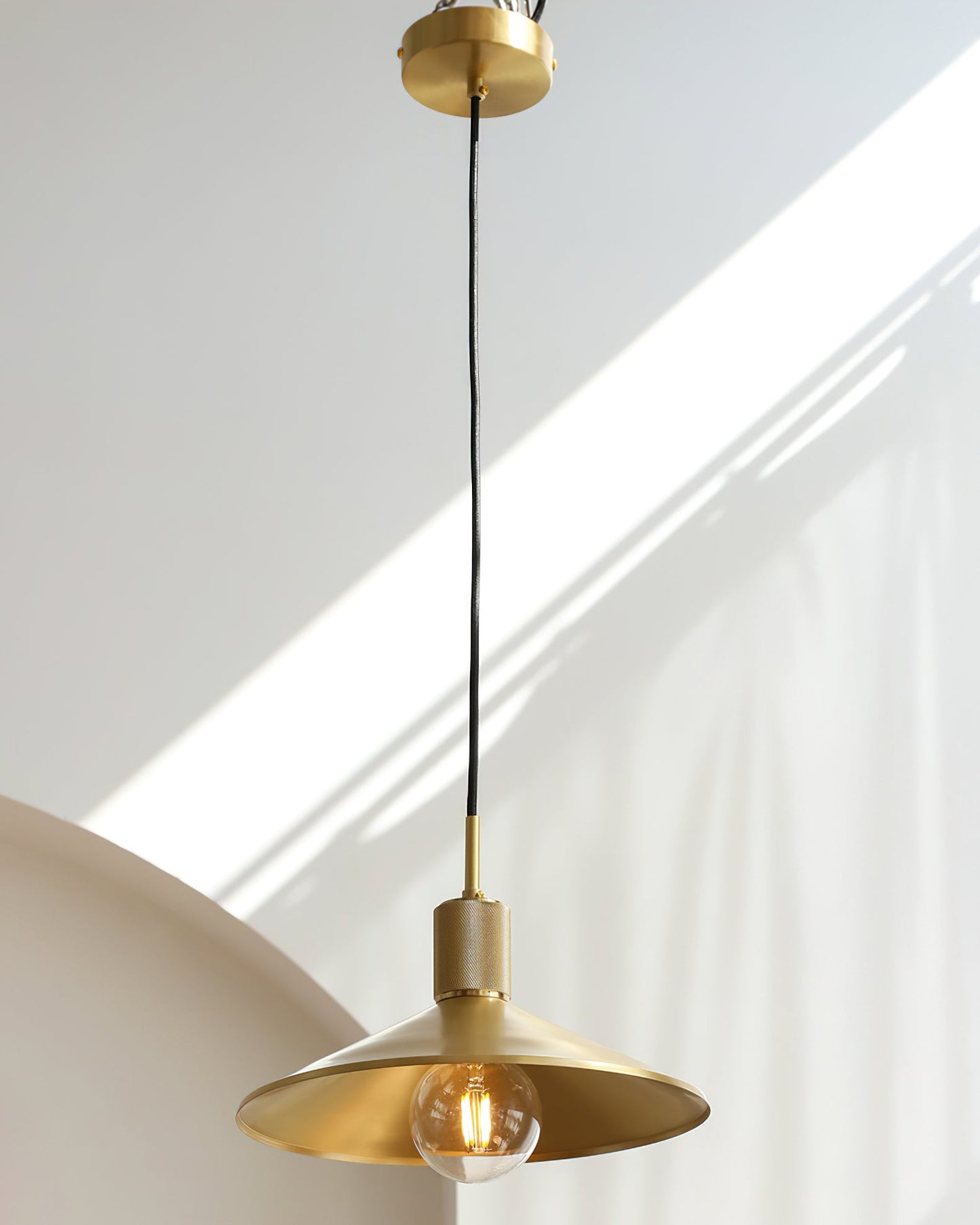 Pikart Pendant Light