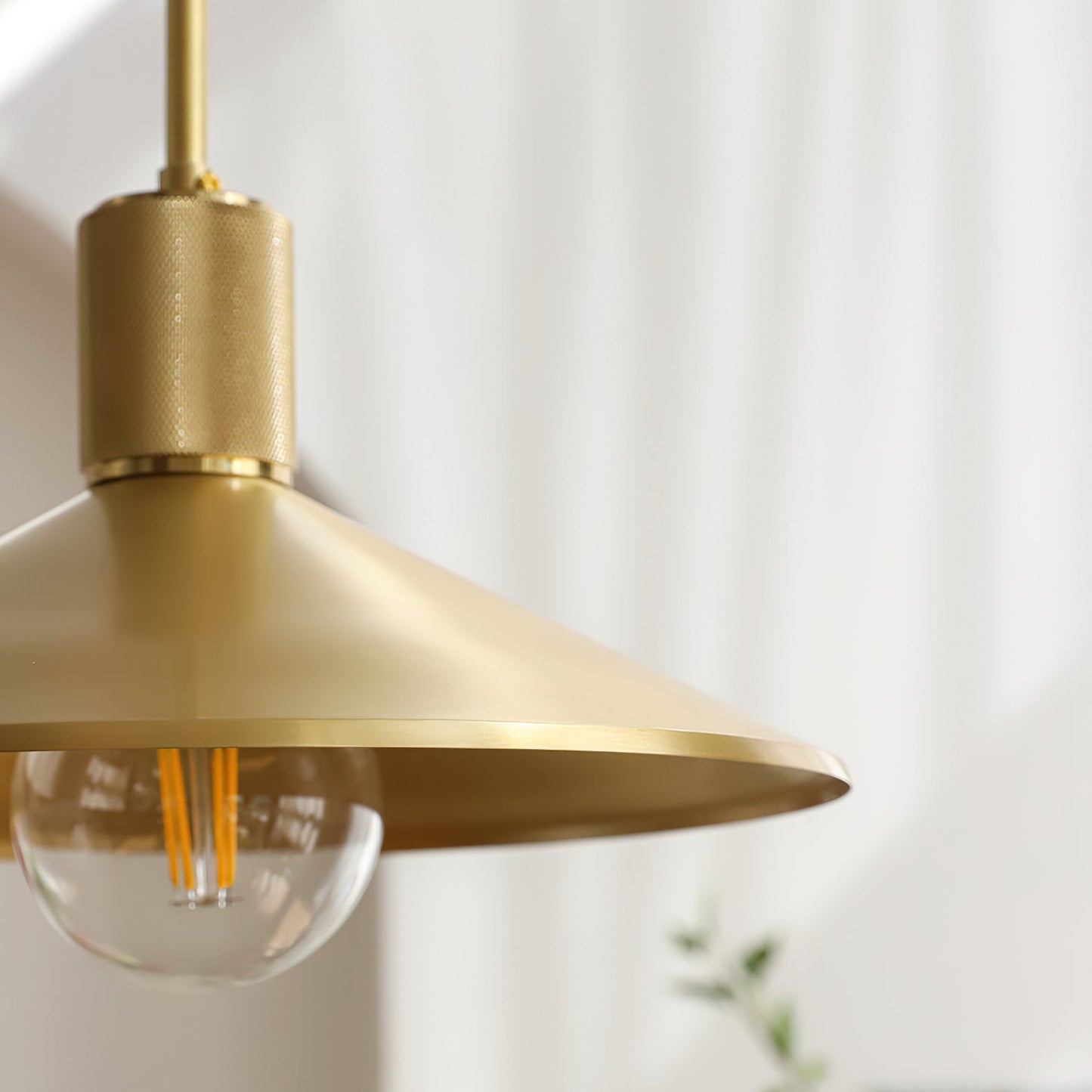 Pikart Pendant Light