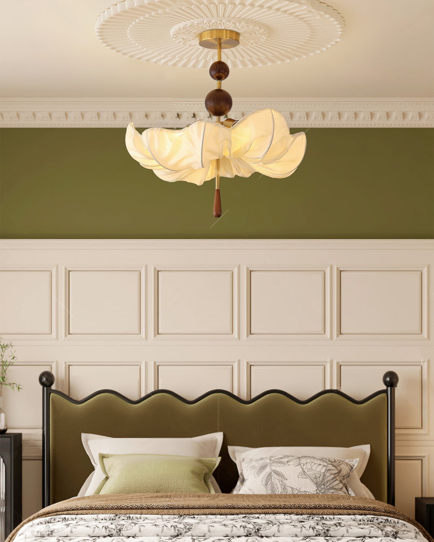 Pinctada Ceiling Light