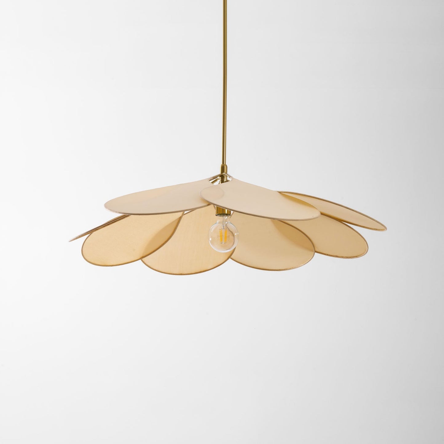 Precieuse Petals Pendant Lamp