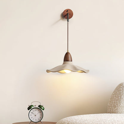 Radha Wall Lamp