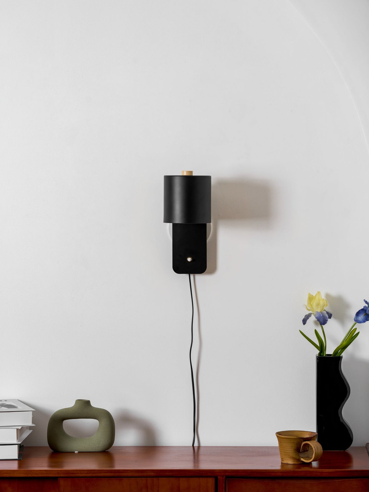 Clémence Rotatable Cylinder Plug-in Wall Lamp