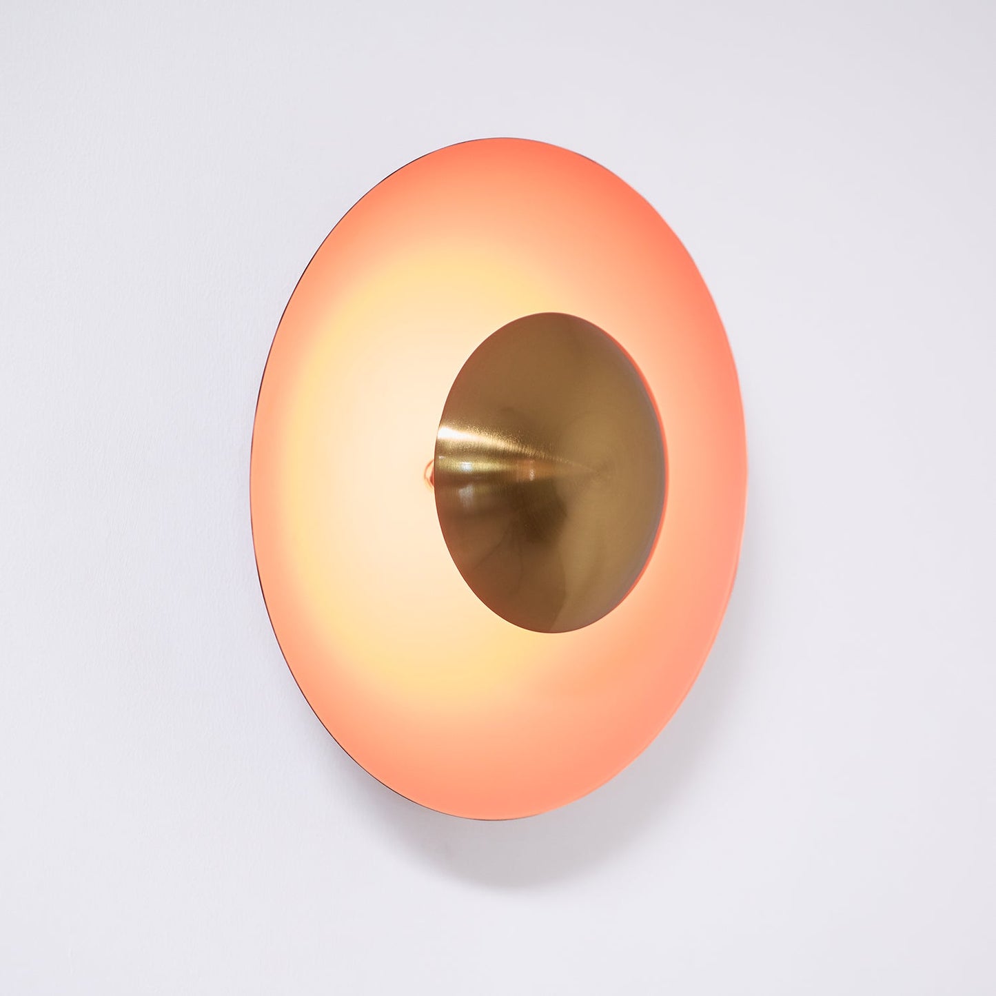 Simplicity Glow Plug-in Wall Light