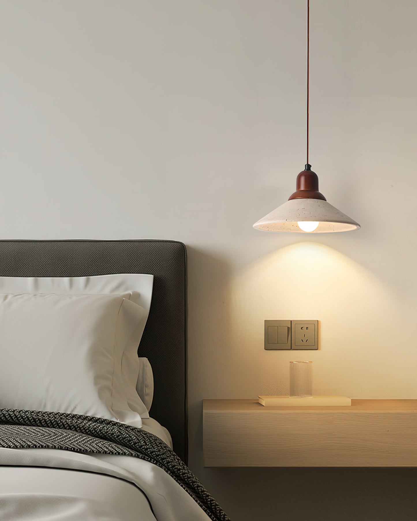 Solara Pendant Light