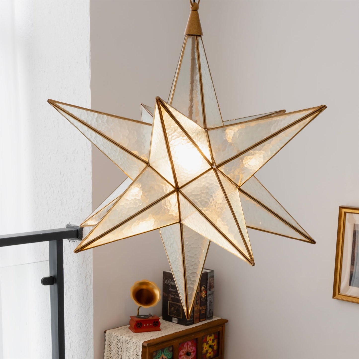 Star Pendant Light