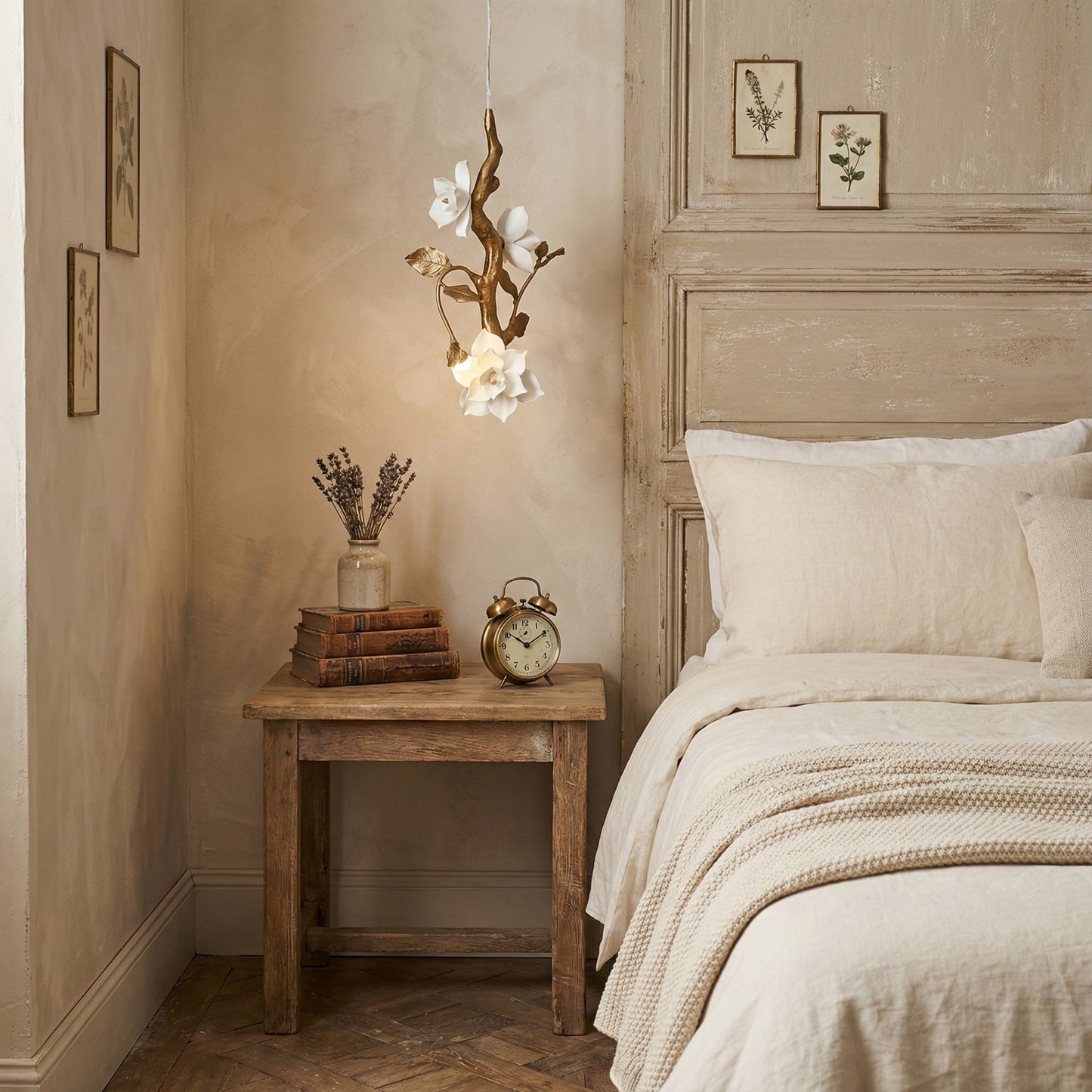 Thylane Flower Pendant Light