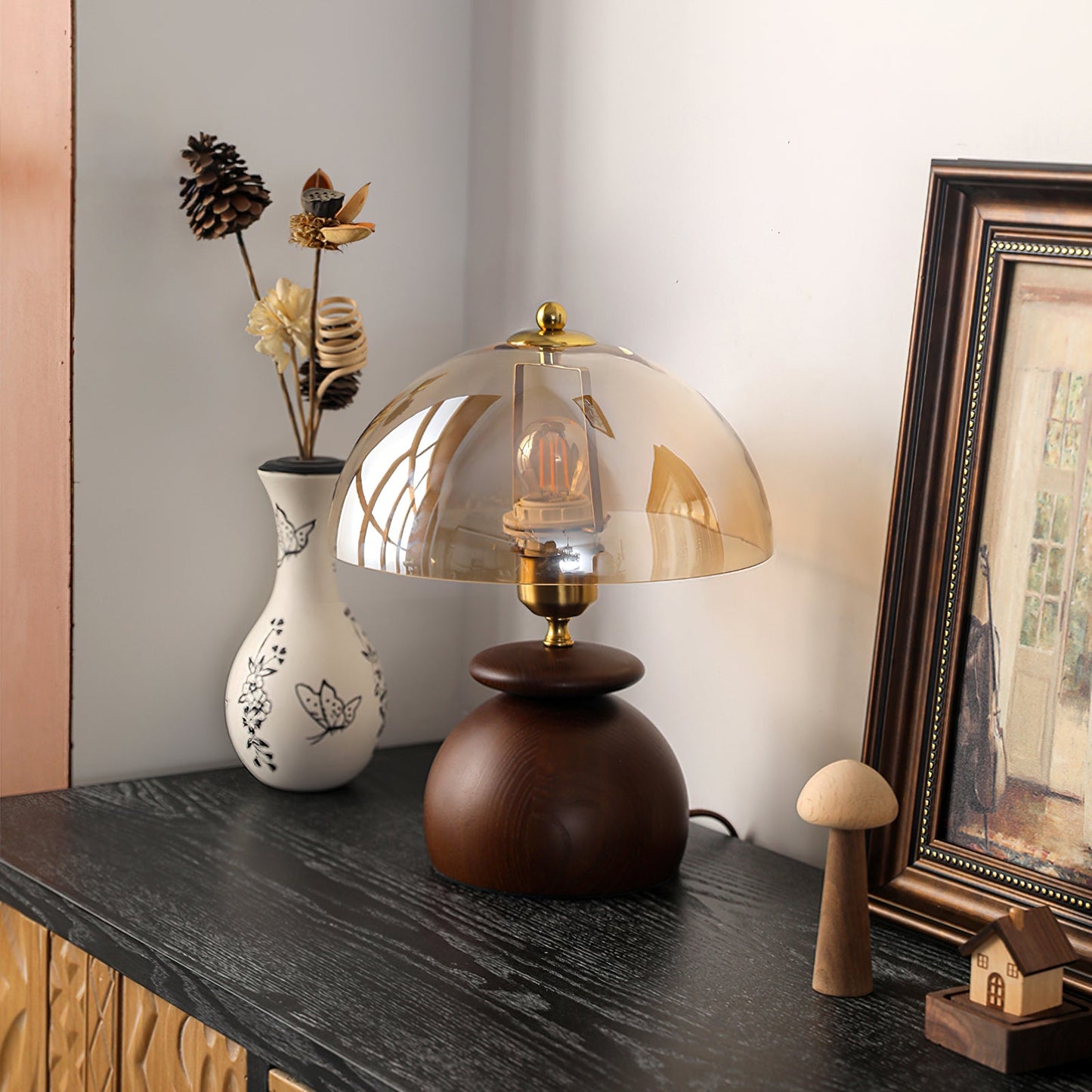 Valeska Table Lamp