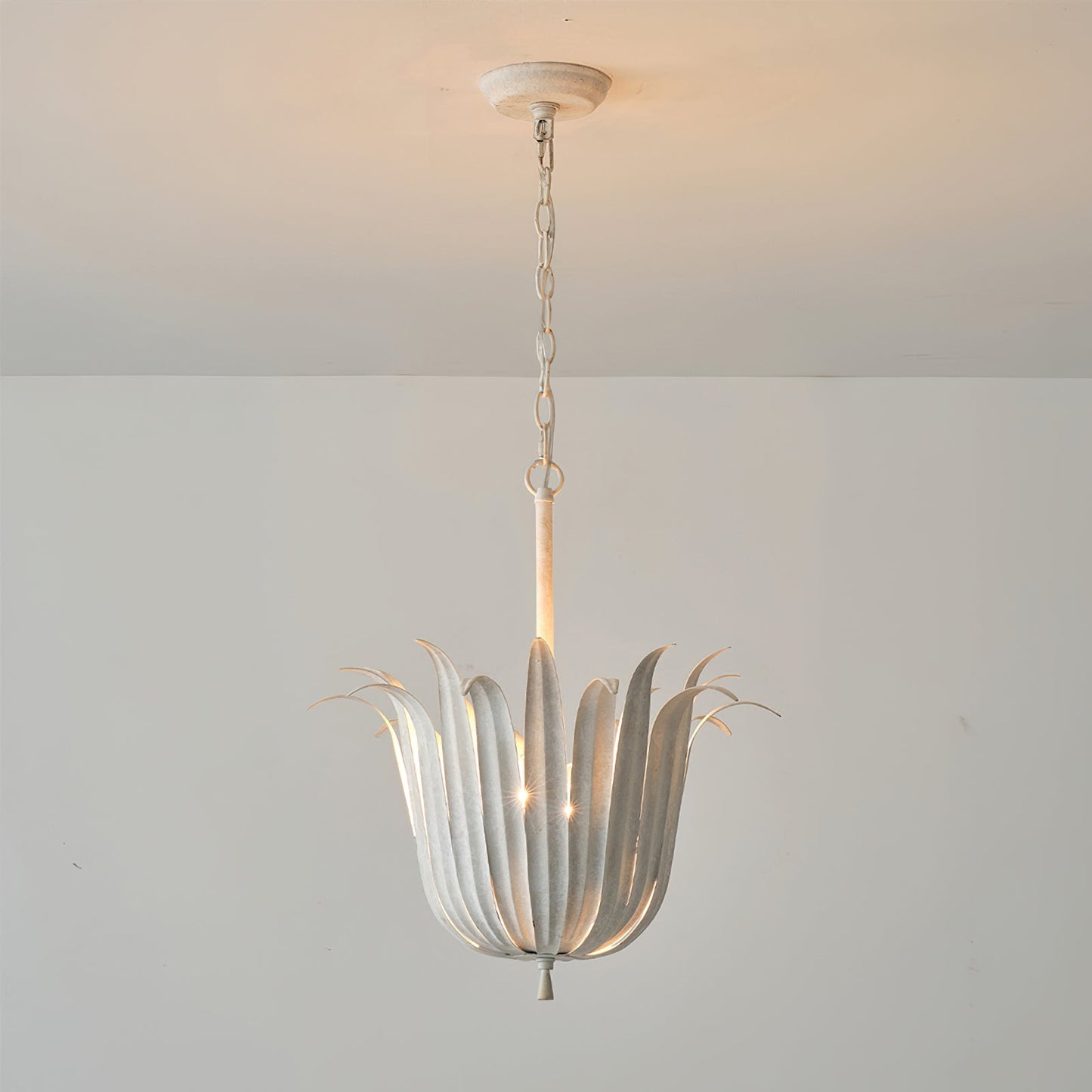 Vicenzio Leaf Pendant Light