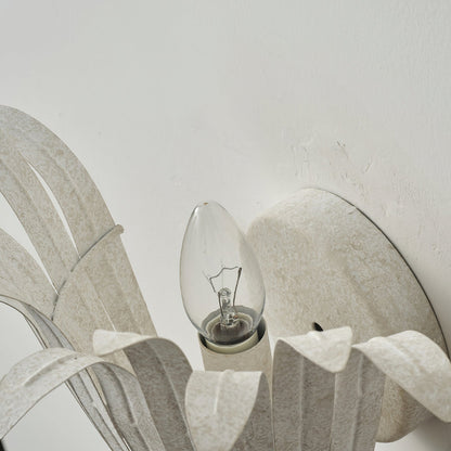 Vicenzio Leaf Wall Lamp