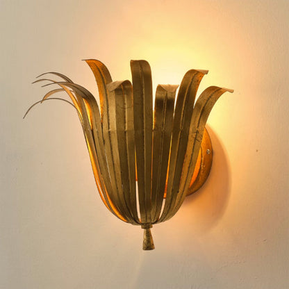 Vicenzio Leaf Wall Lamp