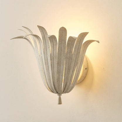 Vicenzio Leaf Wall Lamp