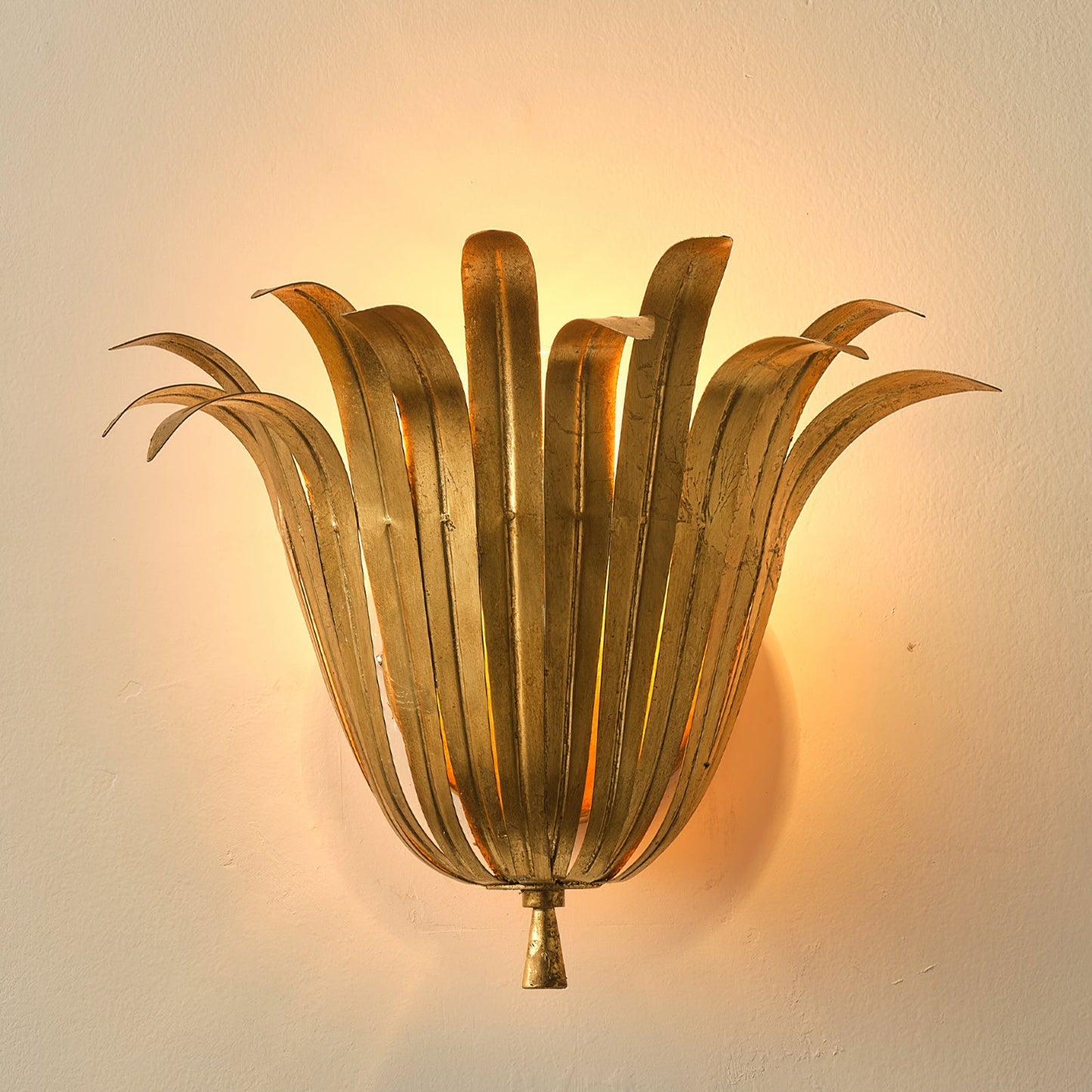 Vicenzio Leaf Wall Lamp