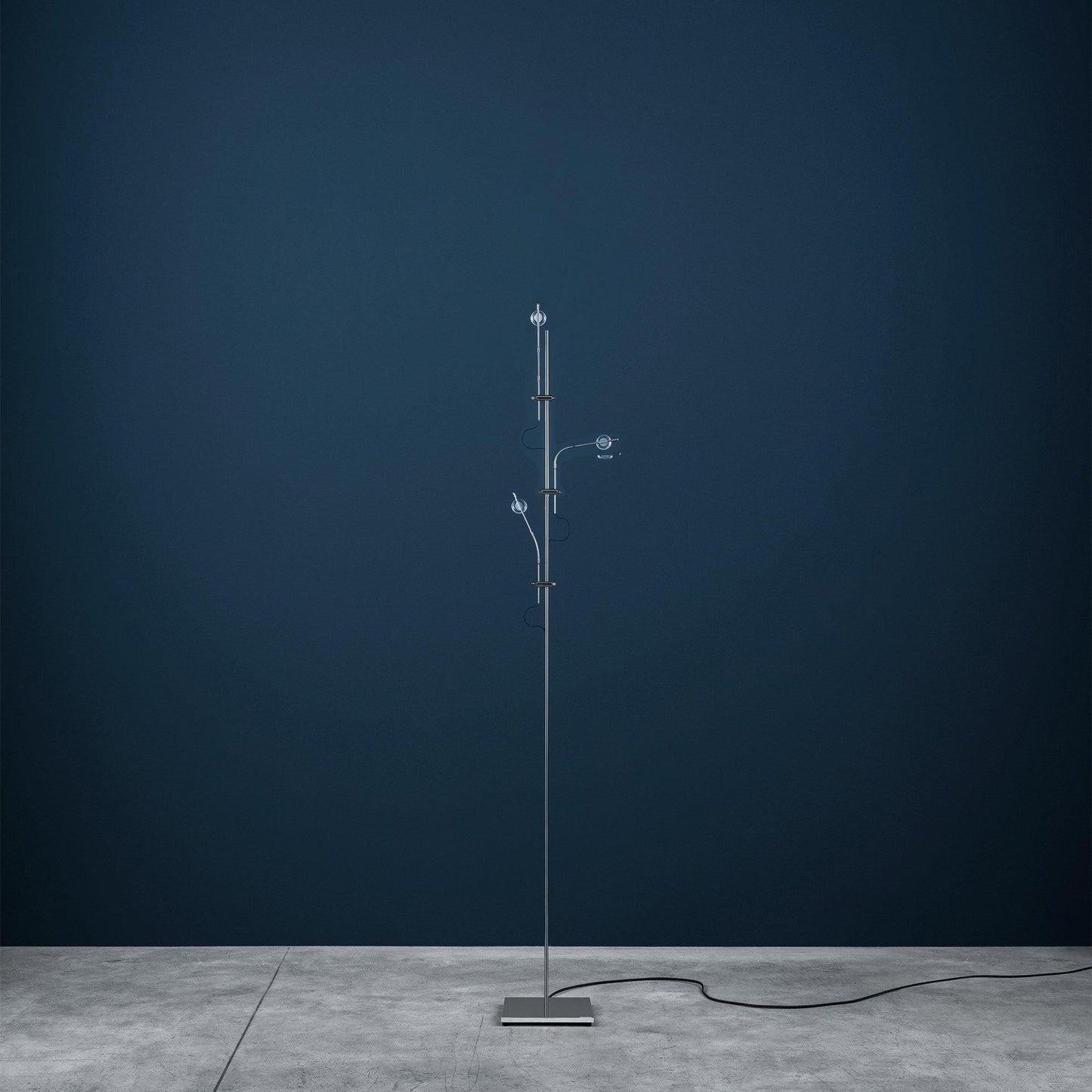 Wa Wa Floor Lamp