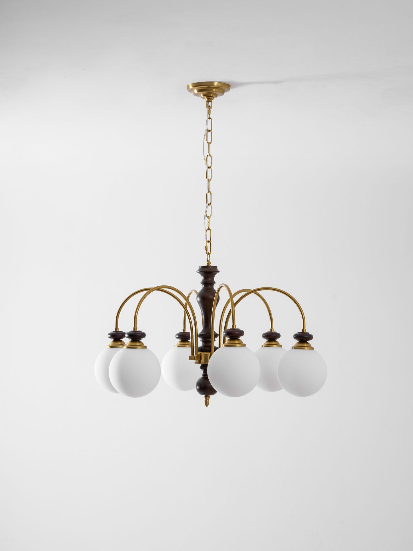 Windsor Classic Chandelier