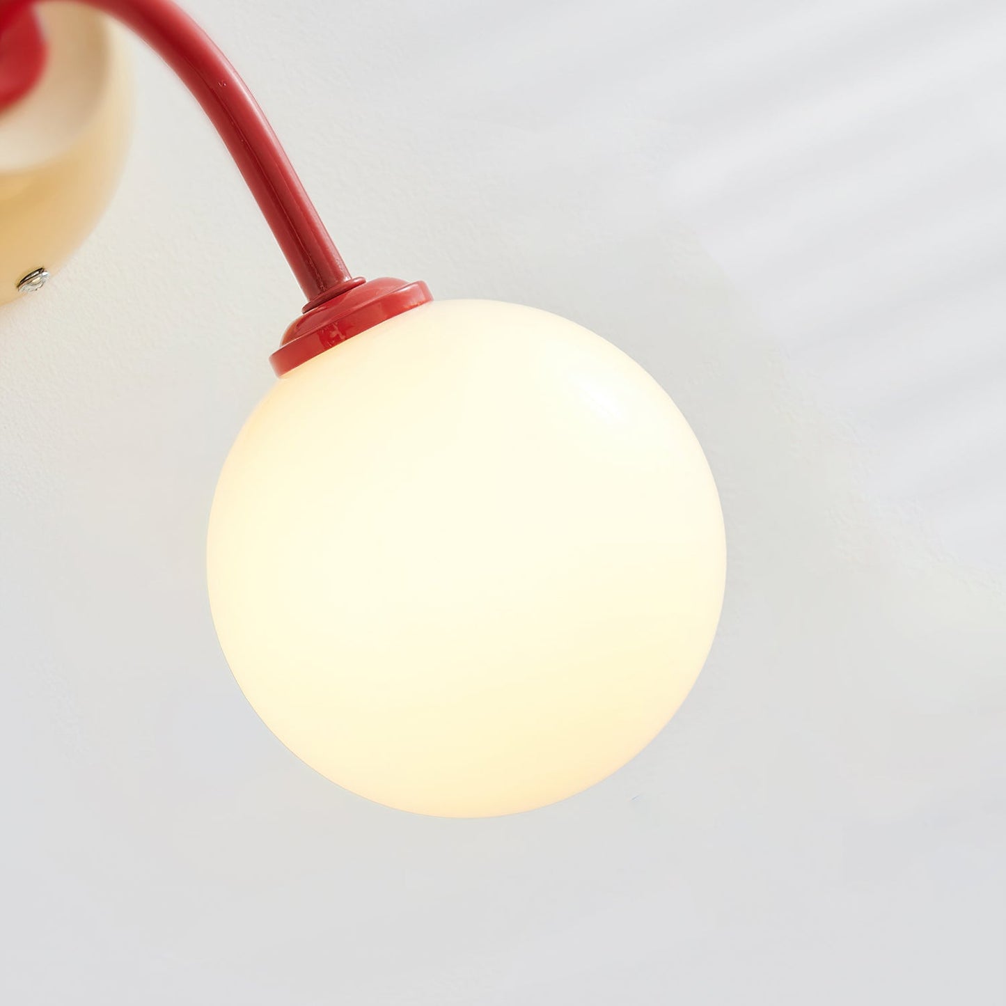 Zesta Wall Lamp