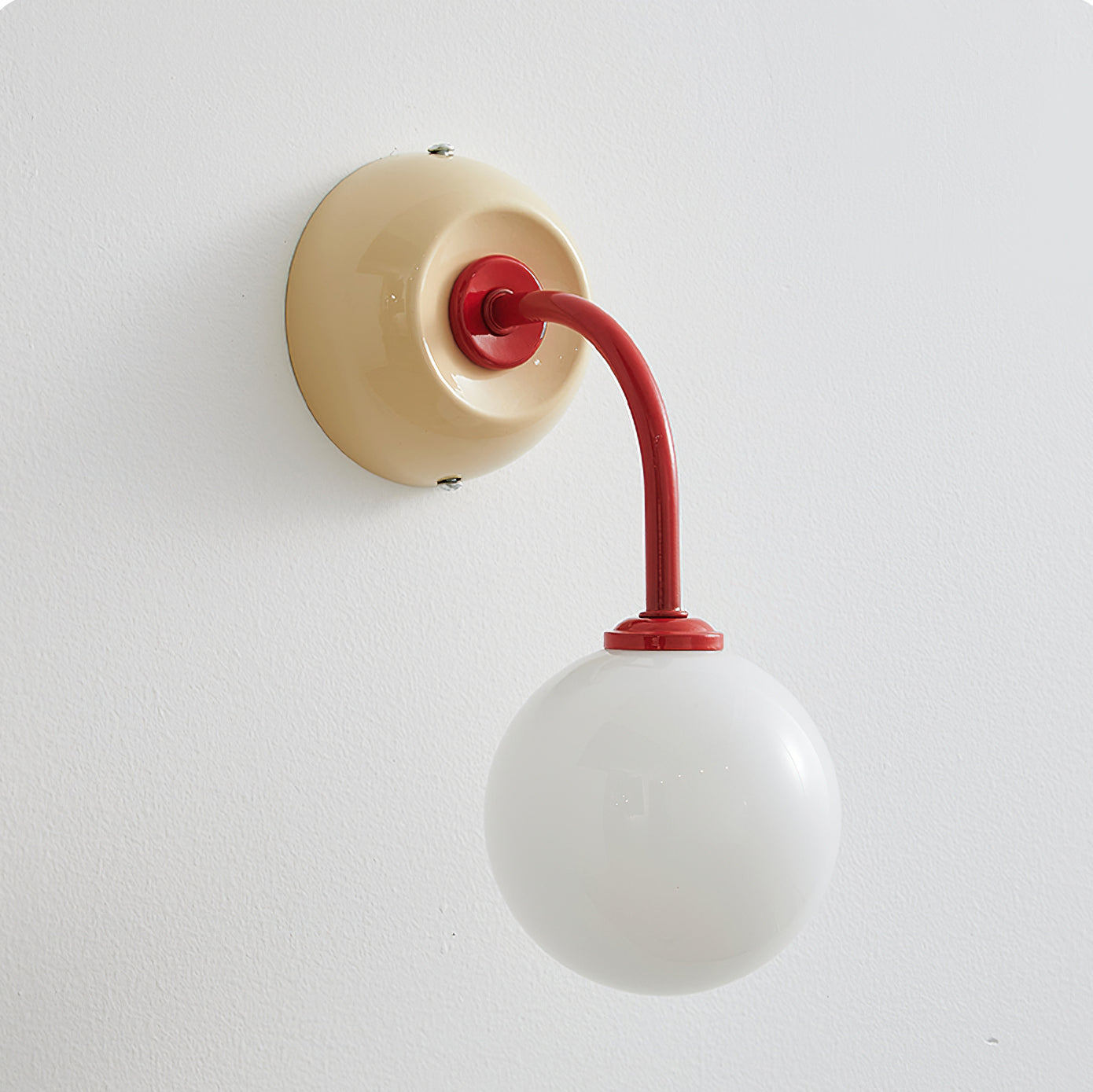 Zesta Wall Lamp
