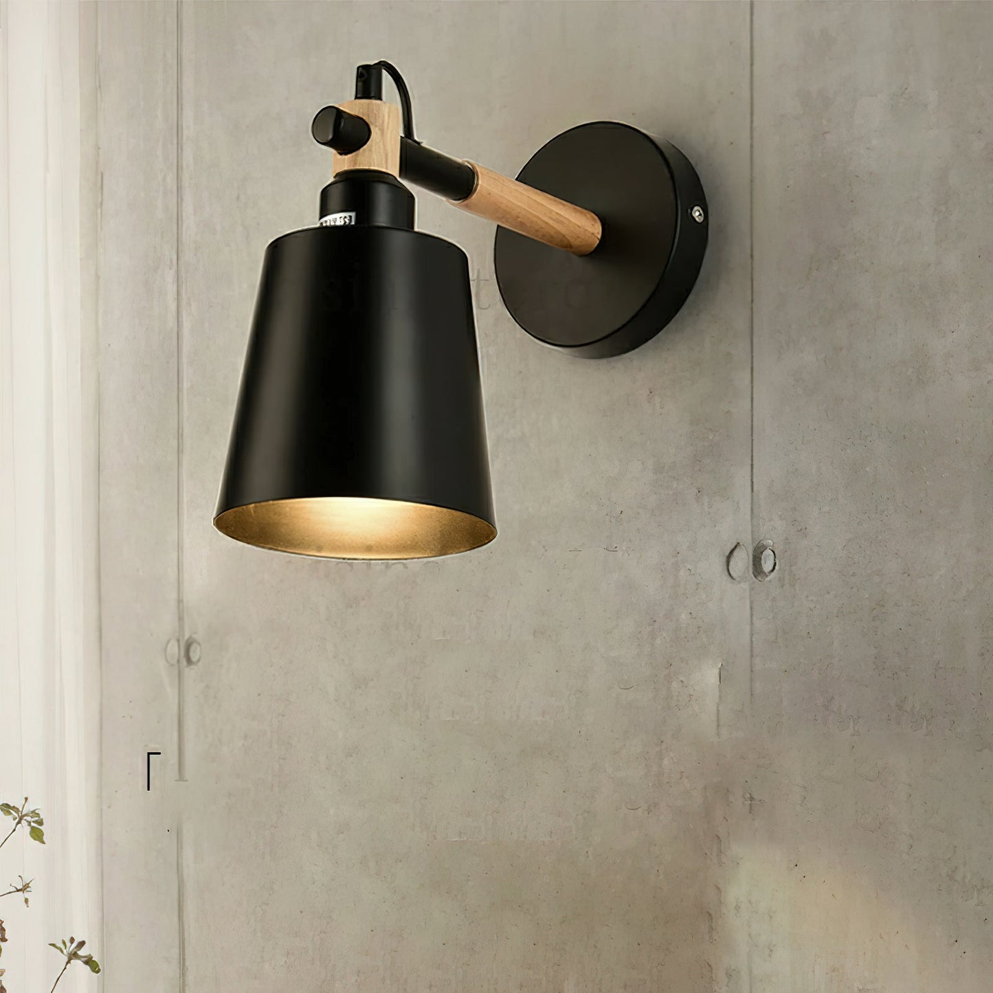 Copita Wall Lamp